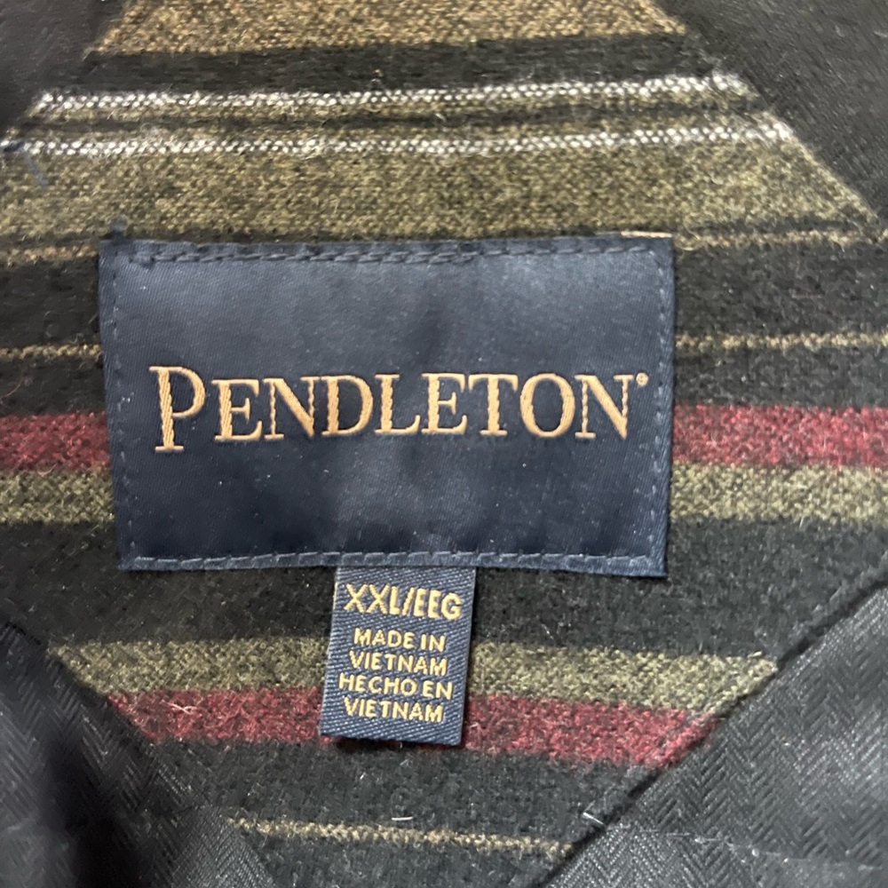 Pendleton Jacket - Picture 3 of 3